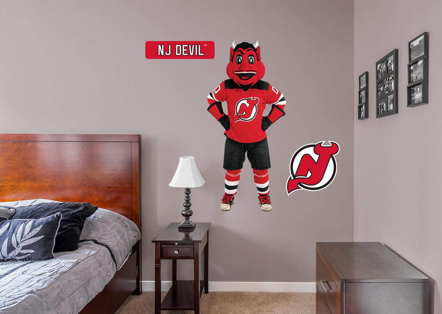 New Jersey Devils sports pet supplies for dogs