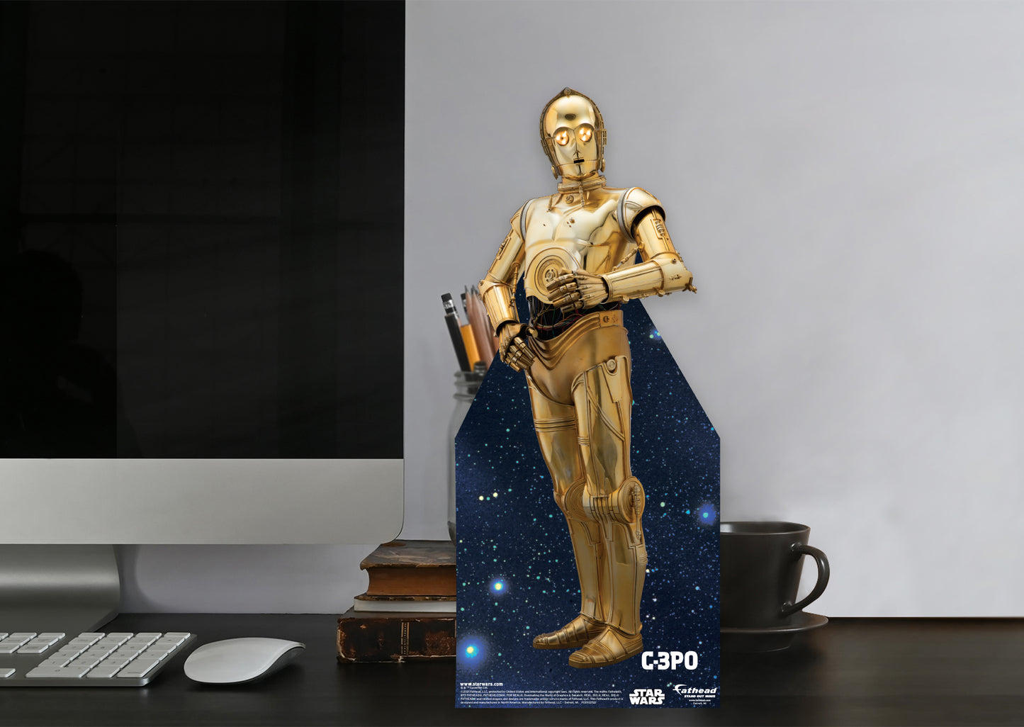 Sequel Trilogy: C-3PO Episode VIII Mini Cardstock Cutout - Officially Licensed Star Wars Stand Out