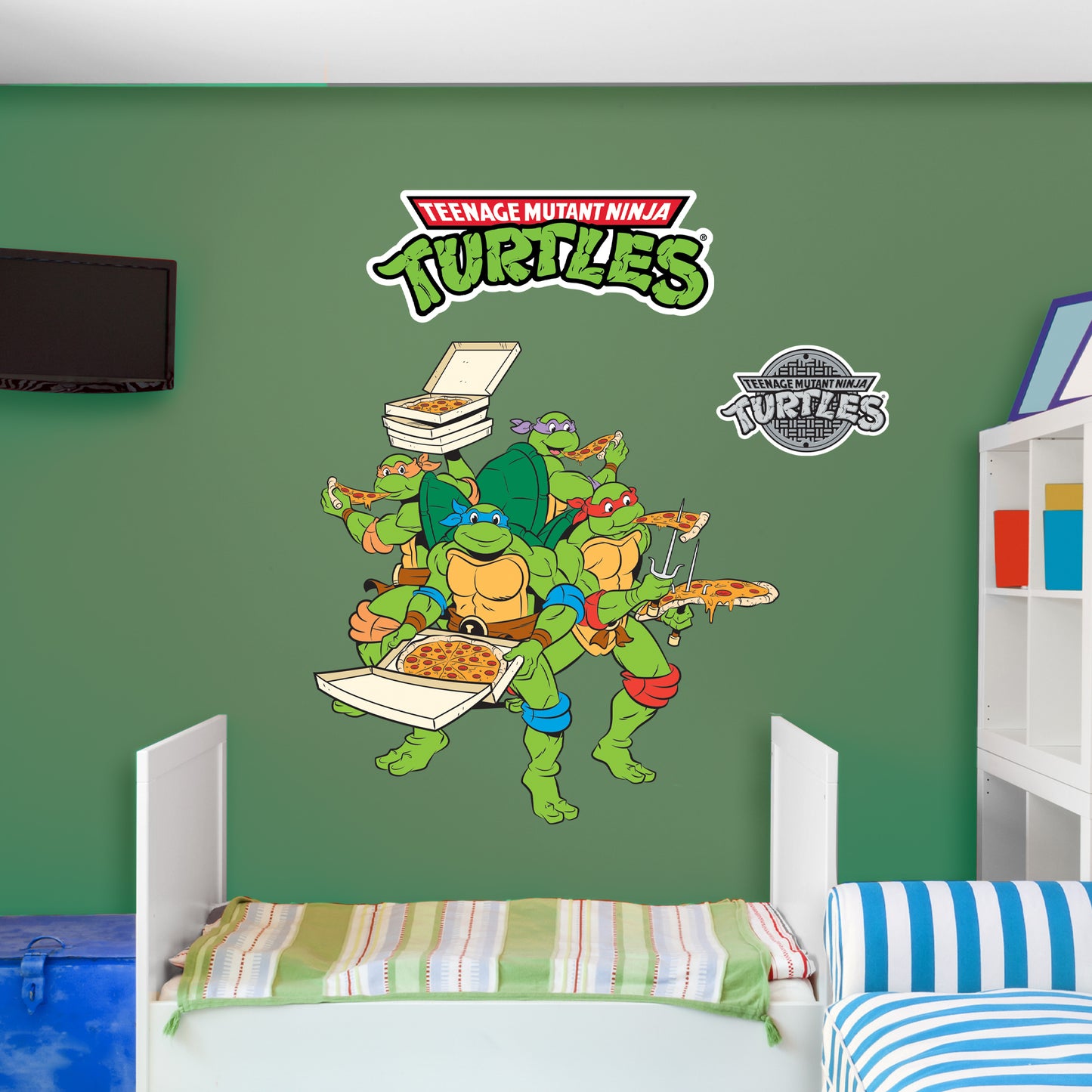 Teenage Mutant Ninja Turtles: Pizza Party Die-Cut Icon - Officially Licensed Nickelodeon Removable Adhesive Decal