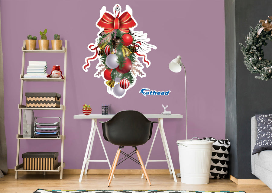 Christmas: Vertical Garland Icon - Removable Adhesive Decal