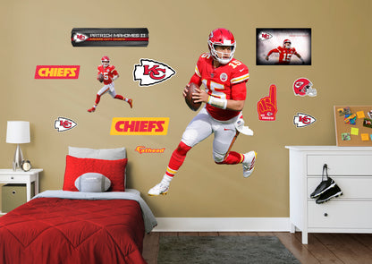 Kansas City Chiefs: Patrick Mahomes II 2021        - Officially Licensed NFL Removable Wall   Adhesive Decal