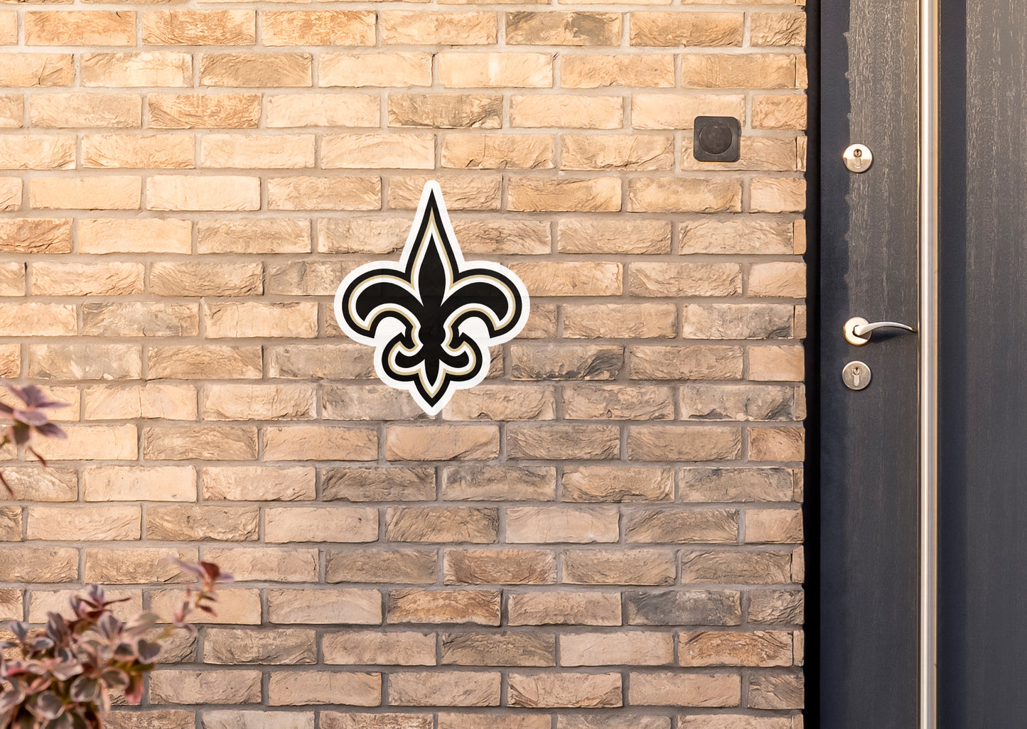 New Orleans Saints:  Alumigraphic Logo        - Officially Licensed NFL    Outdoor Graphic
